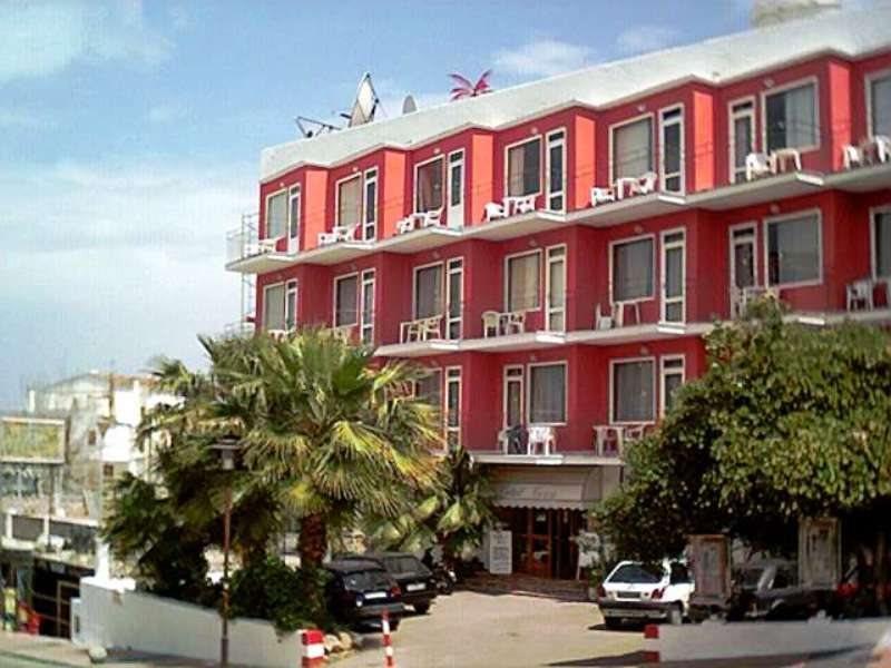 Hotel Teix Torrenova Exterior foto